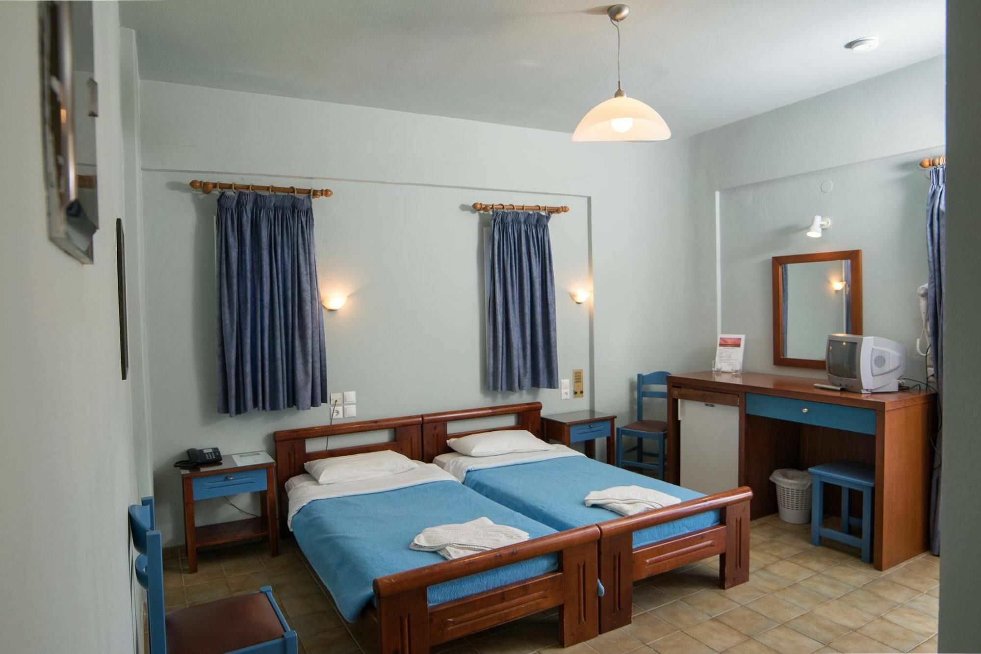 Moonlight Hotel Sztalída Kültér fotó